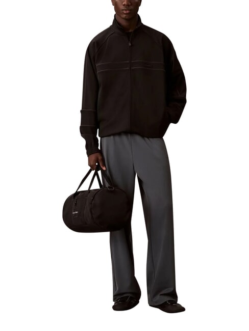 BOLD Duffel bag with shoulder strap on black - Duffle bags