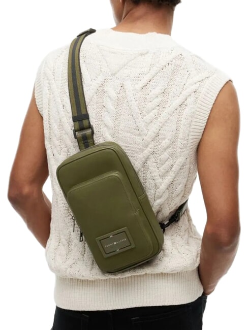 TH FOUNDATION One-shoulder backpack olivewood - Laptop backpacks