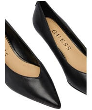 GUESS CASEN Leather d&eacute;collet&eacute; BLACK - Women&rsquo;s shoes - 6