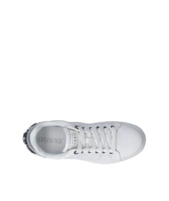 GUESS WESLI Sneakers WHITE / YES - Women&rsquo;s shoes - 4