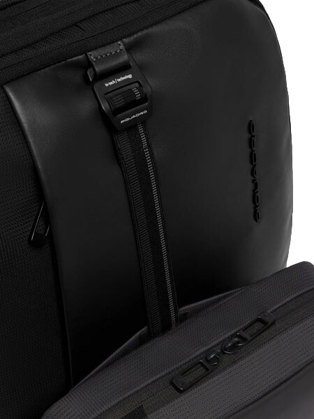 W145 Travel backpack with 15.6" laptop holder Black - Backpacks & School and Leisure