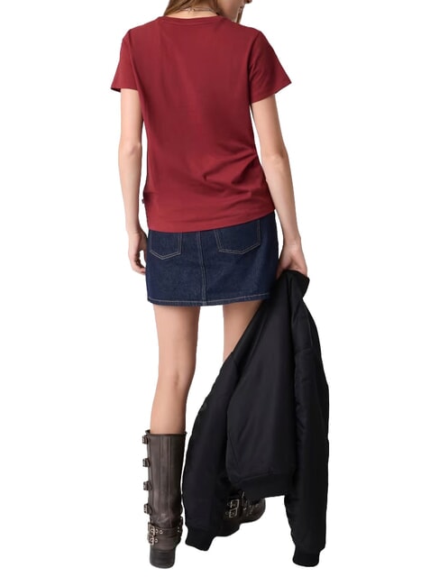 TRIANGLE Cotton T-shirt vineyard red - T-shirt