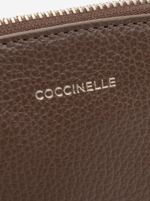 ROUNDED ENVELOPE Leather clutch bag brunette - Women&rsquo;s Bags