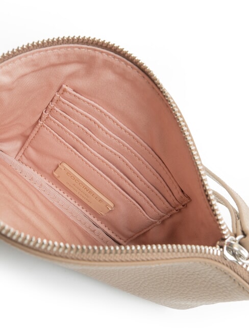ROUNDED ENVELOPE Leather clutch bag warm taupe - Women&rsquo;s Bags