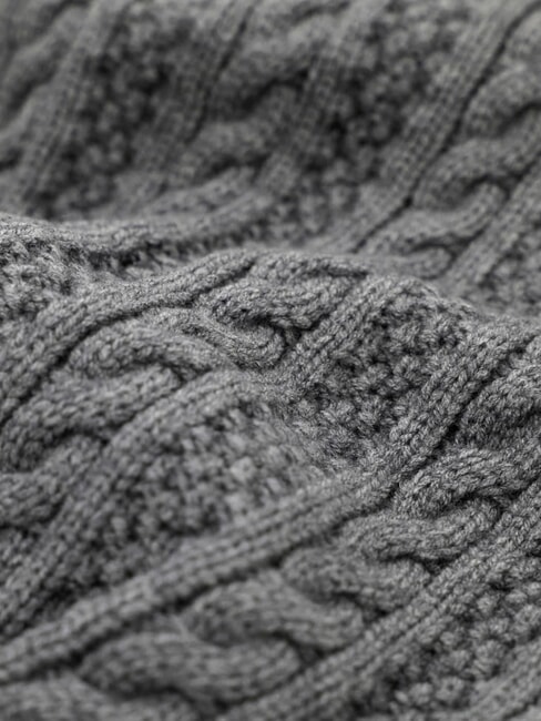 FRANCES KNITTED Scarf with braided work gray - Scarves