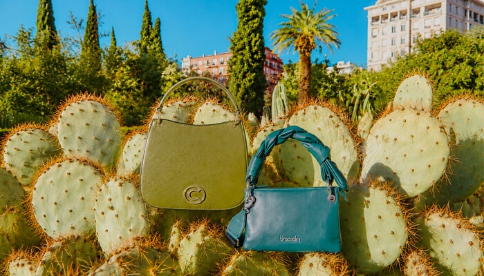 UNIQUE PIECES BAGS ALL AT -80% Only until July 19th!